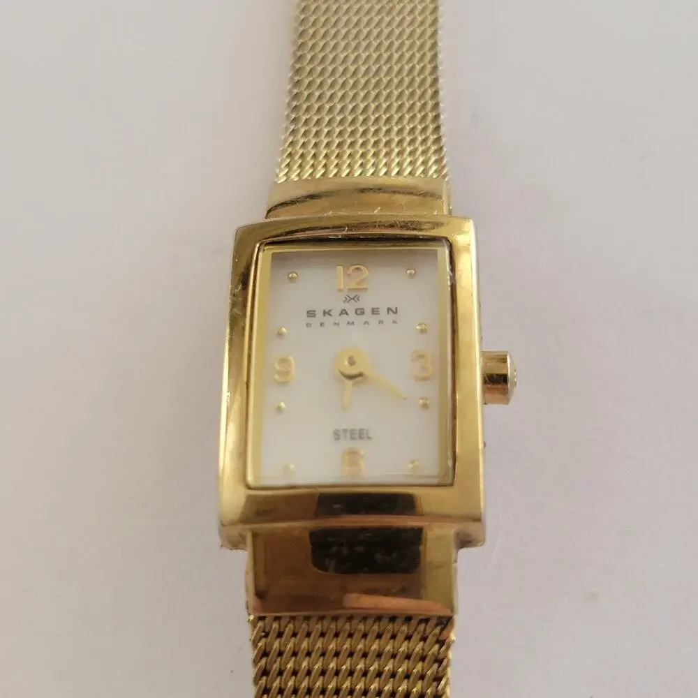 Skagen Womens Watch White Dial 18mm Gold Case Gold Mesh Bracelet Quartz